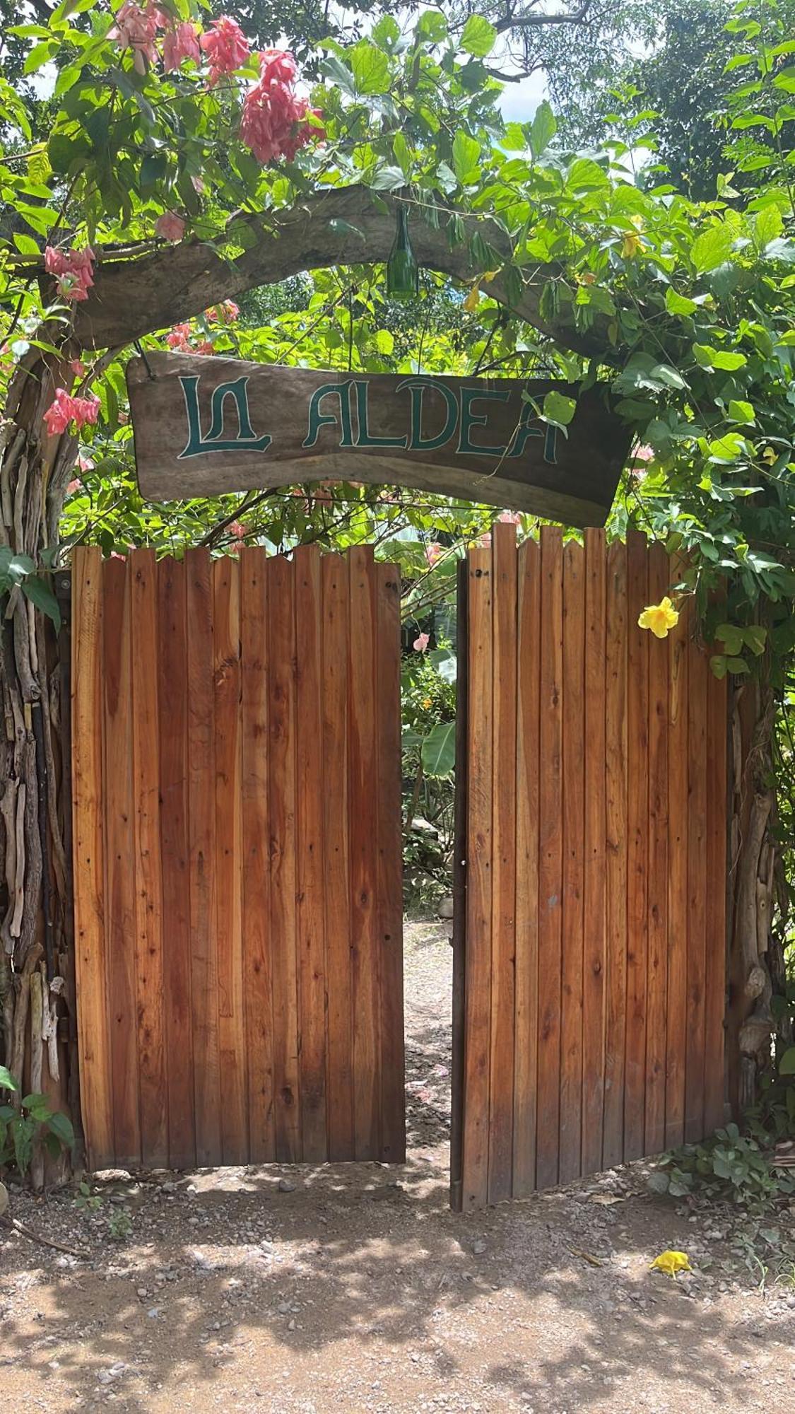 La Aldea Hostel, Camping Y Hamacas 팔로미노 외부 사진